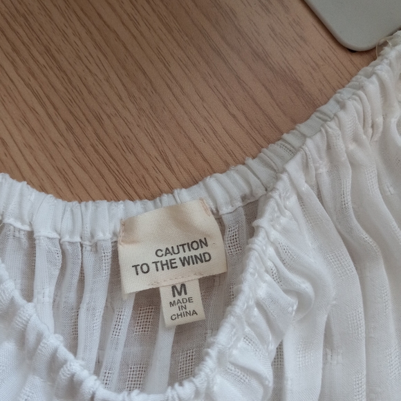 Off the shoulders baby doll top - Picture 4 of 7